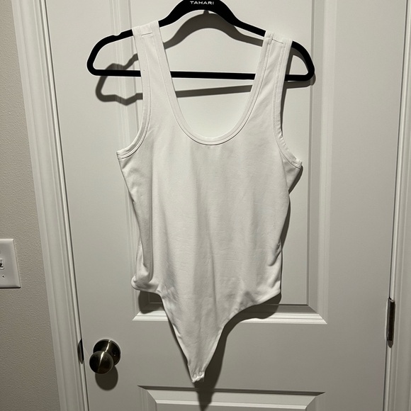 Nuuds White Scoop Neck Bodysuit - Picture 1 of 3